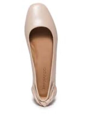 Bernardo Women’s Eloisa Ballerina Flats Tan 7M
